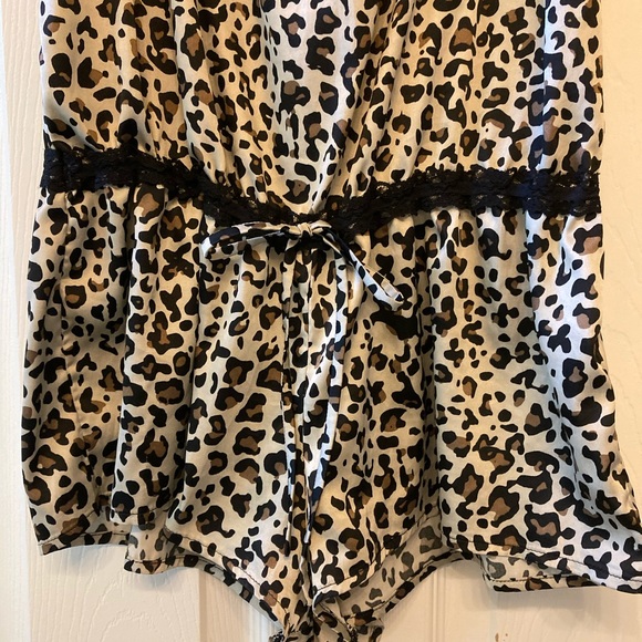 Leopard Print, Shortie 1-Piece P.J. - Picture 4 of 10
